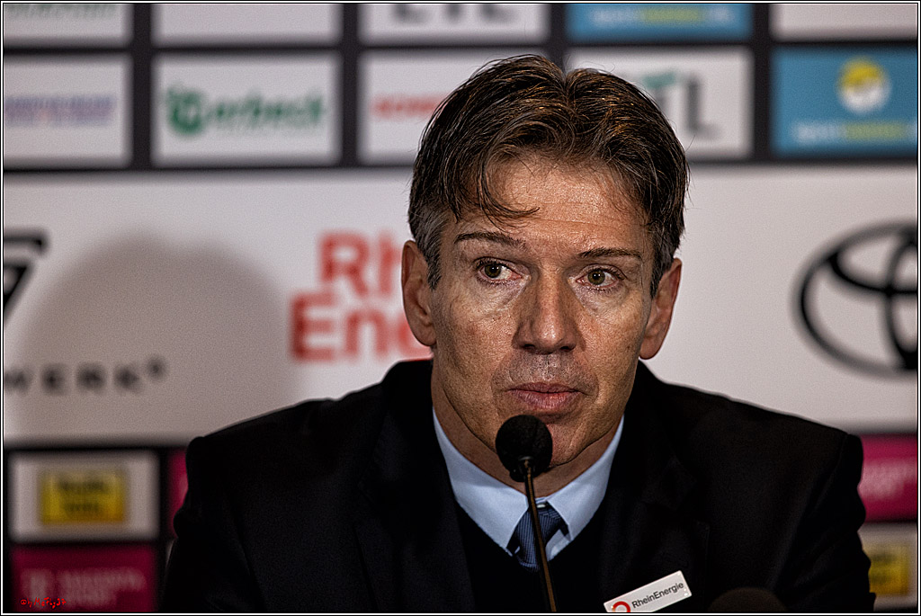 PENNY DEL;  Kölner Haie - Schwenninger Wild Wings; Köln, 06.12.2022